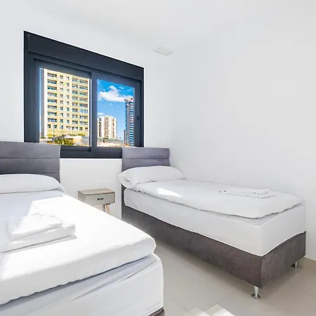 Sunset Drive 2-47 Poniente * 貝尼多姆